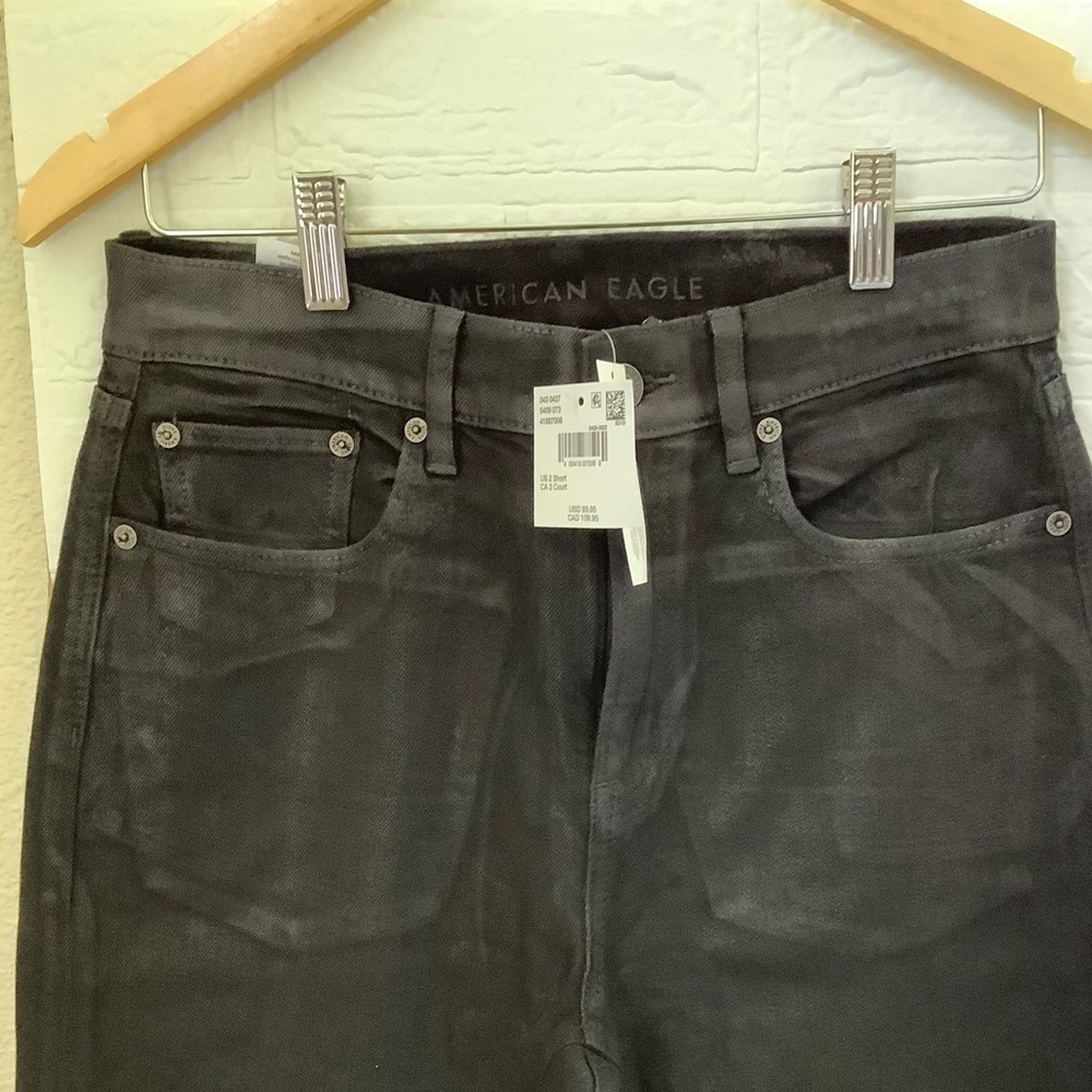 American Eagle Coated Super High Rise Baggy Straight Jeans - 2 Short - NWT - Picture 3 of 10